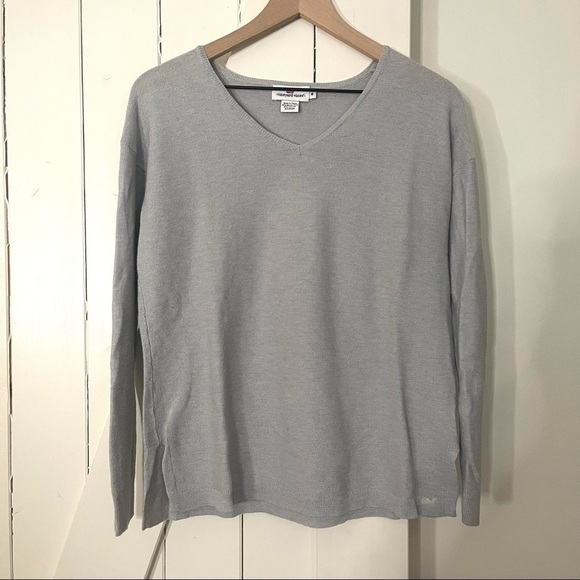 Vineyard Vines Sweaters - Vineyard Vine’s Grey Vneck Wool Sweater Medium